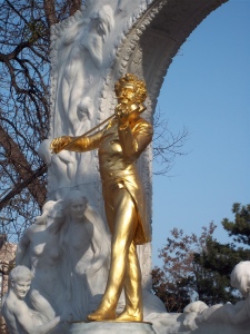 His statue in the Stadtpark.